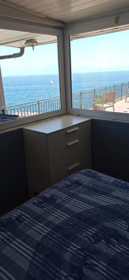 Apartamento Napoli Sospesi Tra Cielo E Mare Exterior foto